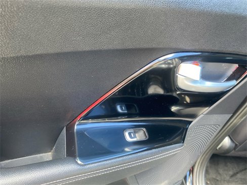 Used 2022 Kia Niro LXS image 22