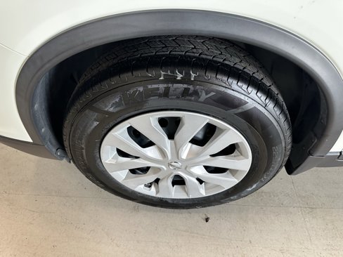 Used 2017 Nissan Rogue S image 26