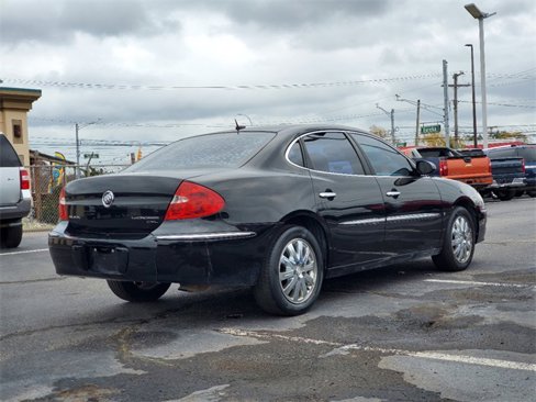 Used 2009 Buick LaCrosse CXL image 3