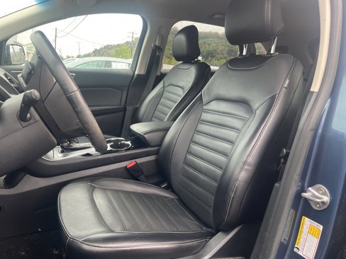 Used 2018 Ford Edge SEL w/ Equipment Group 201A image 5