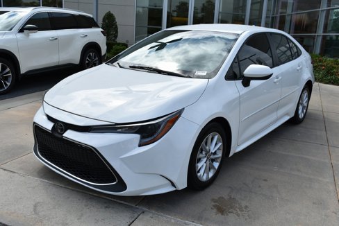 Used 2022 Toyota Corolla LE w/ LE Convenience Package image 6