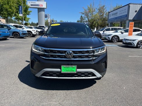Used 2020 Volkswagen Atlas Cross Sport SE w/ Panoramic Sunroof Package image 2
