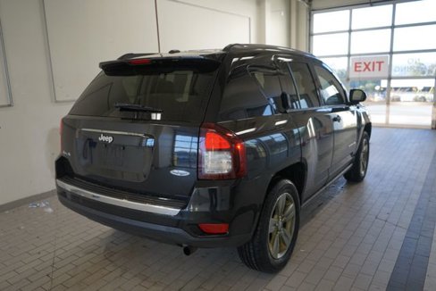 Used 2015 Jeep Compass High Altitude image 13
