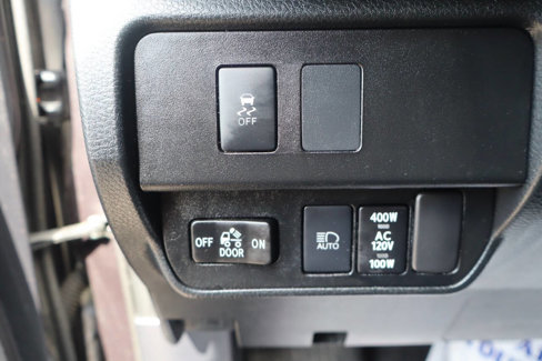 Used 2021 Toyota Tacoma TRD Off-Road image 14