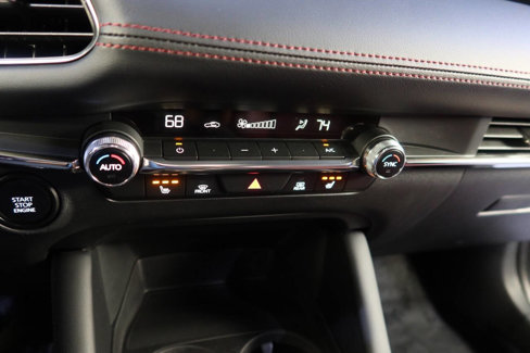 Used 2023 MAZDA MAZDA3 s image 24