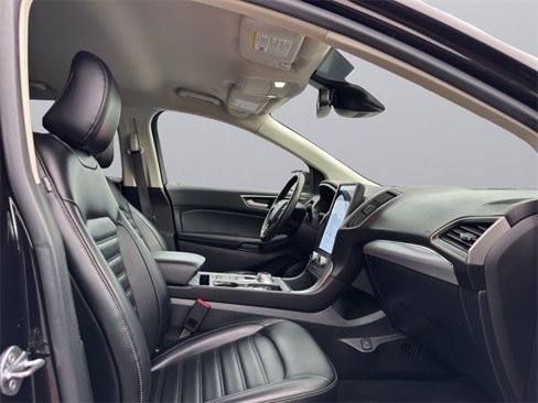 Used 2021 Ford Edge SEL w/ Cargo Accessory Package image 18