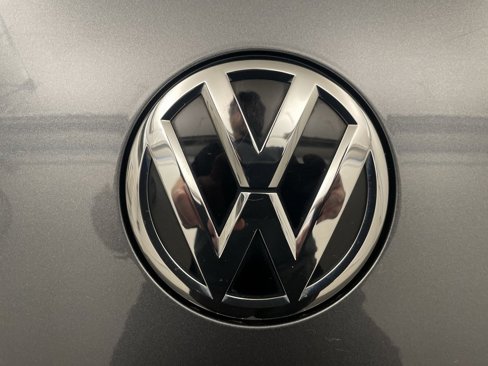Used 2019 Volkswagen Beetle 2.0T Final Edition SEL image 24