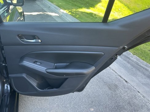 Used 2022 Nissan Altima 2.5 SV image 20