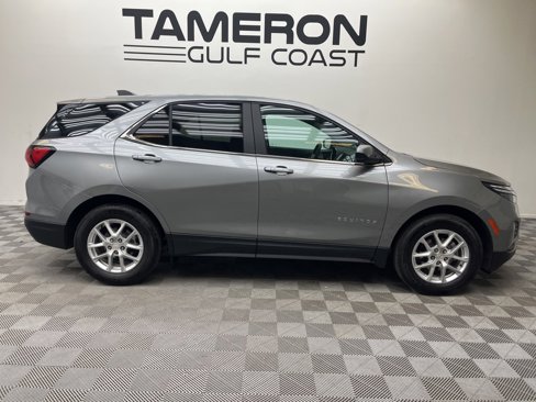 Used 2023 Chevrolet Equinox LT image 4