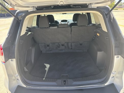 Used 2016 Ford Escape SE w/ SE Cold Weather Package image 22