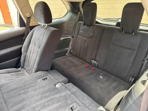 Used 2013 Nissan Pathfinder S image 14