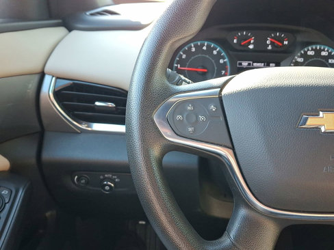Certified 2022 Chevrolet Traverse LS w/ LPO, Blackout Package image 17