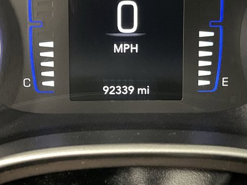 Certified 2019 Chrysler Pacifica Touring Plus w/ Cold Weather Group image 6