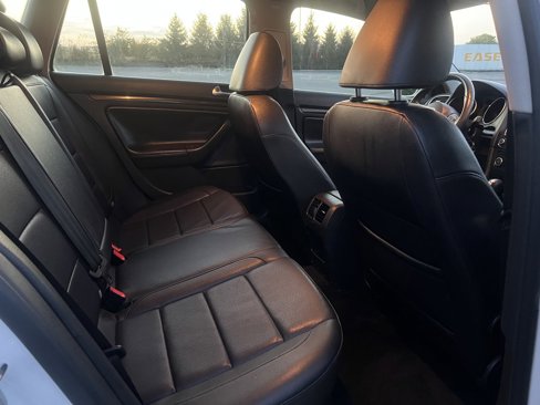 Used 2012 Volkswagen Jetta SE image 13