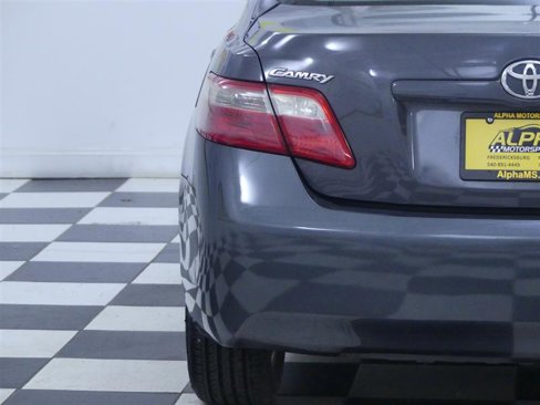 Used 2009 Toyota Camry XLE image 23