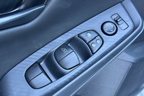 New 2025 Nissan Sentra S image 13
