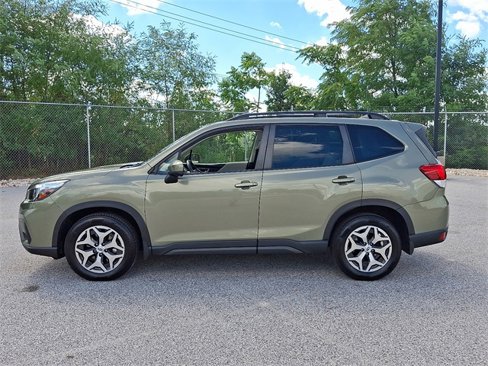 Used 2020 Subaru Forester Premium image 7
