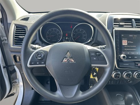 Used 2020 Mitsubishi Outlander Sport ES image 15