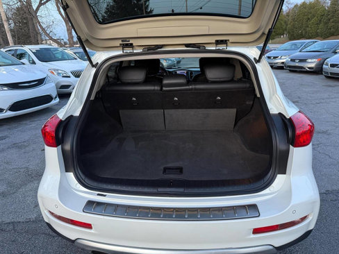 Used 2017 INFINITI QX50 2WD w/ Technology Package image 10