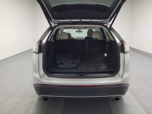 Used 2016 Ford Edge Titanium image 29