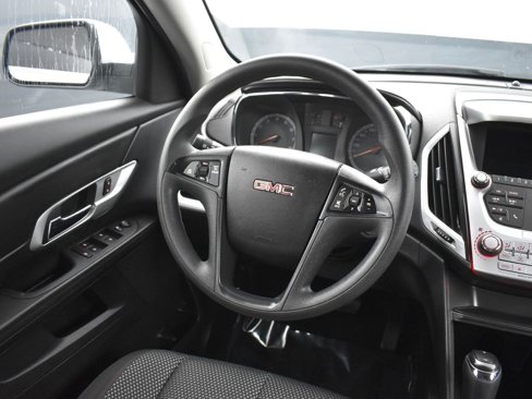 Used 2017 GMC Terrain SLE image 16