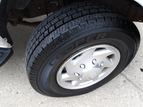 Used 2010 Ford E-250 and Econoline 250 image 48
