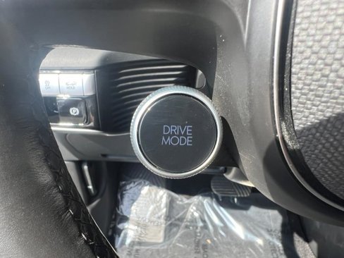 Used 2024 Hyundai Ioniq 5 SEL image 17