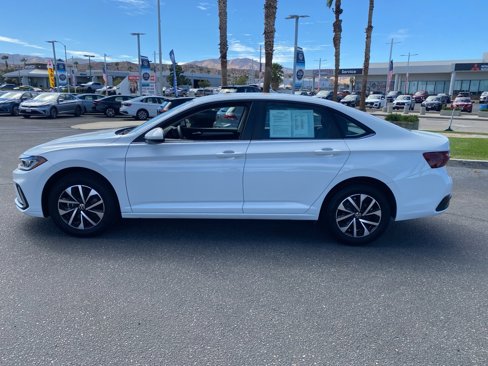 Certified 2025 Volkswagen Jetta S image 4