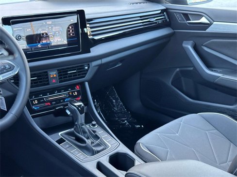 New 2025 Volkswagen Jetta Sport image 30