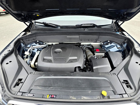 Used 2020 Volvo XC90 T6 Momentum w/ Protection Package Premier image 21