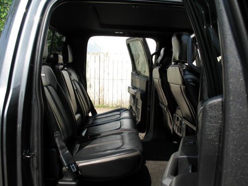 Used 2020 Ford F150 Platinum w/ Equipment Group 701A Luxury image 30