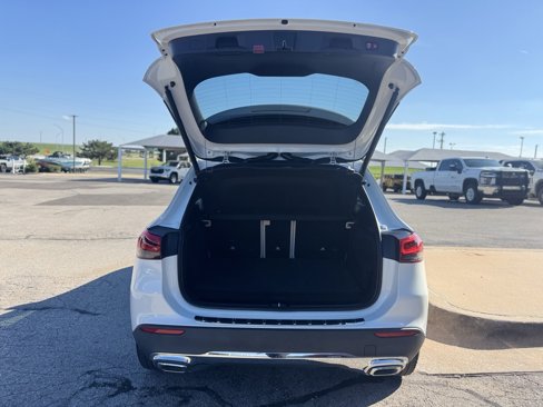 Used 2021 Mercedes-Benz GLA 250 image 6