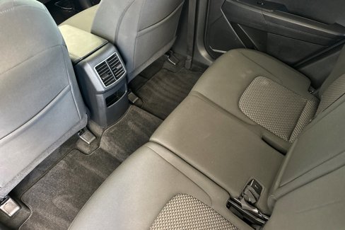 Used 2023 Kia Sportage LX image 12