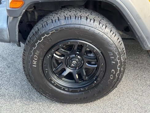 Certified 2018 Jeep Wrangler Unlimited Sport S image 14