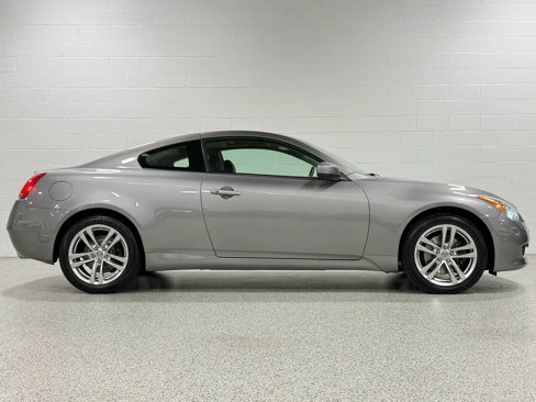 Used 2009 INFINITI G37 x Coupe w/ Premium Pkg image 5