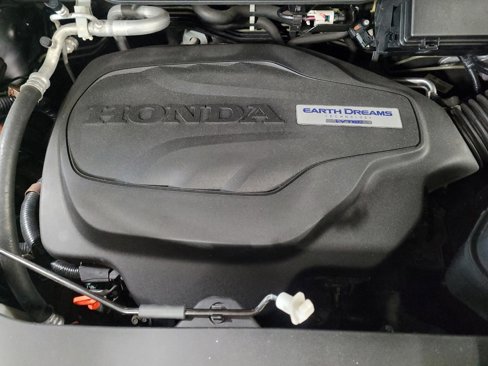 Used 2018 Honda Pilot Touring image 30