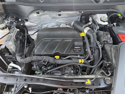 Used 2024 Chevrolet Trax RS w/ Sunroof Package image 33