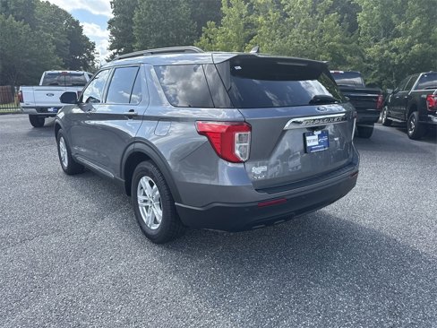 Used 2021 Ford Explorer XLT image 5