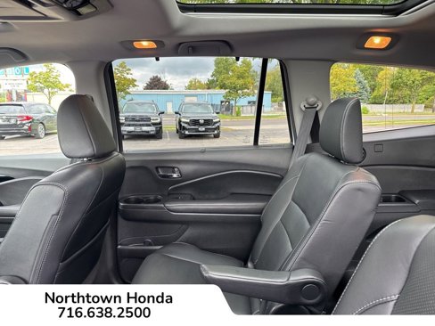 Used 2017 Honda Pilot Elite image 21