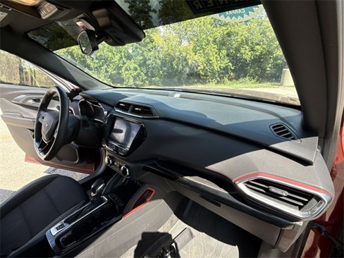 Certified 2023 Chevrolet TrailBlazer RS w/ Convenience Package image 27