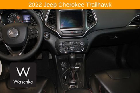 Used 2022 Jeep Cherokee Trailhawk w/ Trailer Tow Group image 26
