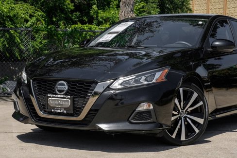 Used 2022 Nissan Altima 2.0 SR image 13