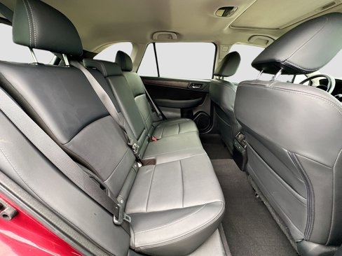 Used 2017 Subaru Outback 2.5i Limited image 26