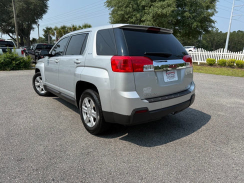 Used 2015 GMC Terrain SLE image 32