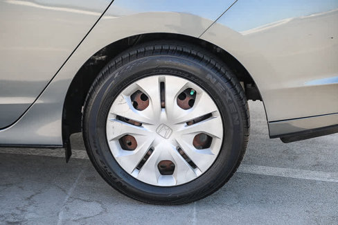 Used 2012 Honda Insight LX image 10