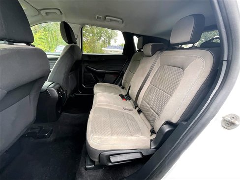 Used 2022 Ford Escape SE w/ Cold Weather Package image 21