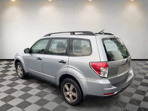 Used 2012 Subaru Forester 2.5X w/ Popular Pkg 3 image 4