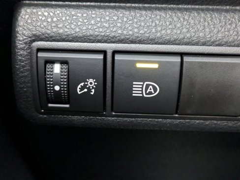 New 2025 Toyota Corolla LE image 25