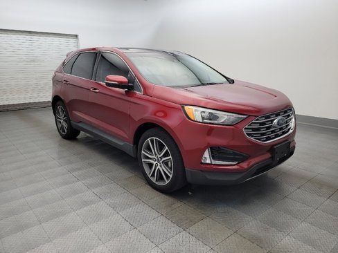 Used 2019 Ford Edge Titanium image 13