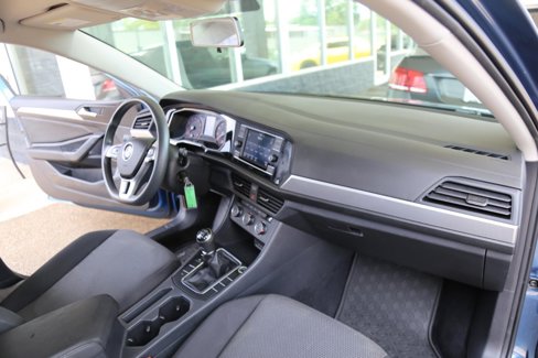 Used 2021 Volkswagen Jetta S image 15